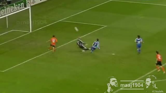 Manuel Neuer vs Porto năm 2008